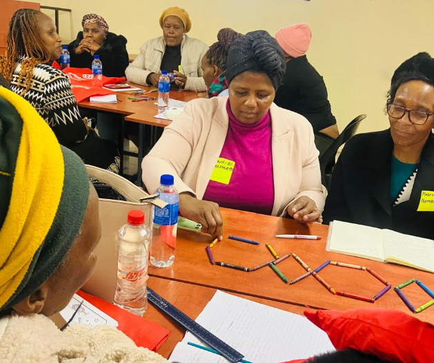 The Eastern Cape recently became a hub of innovation as the Raspberry Pi Foundation rolled out a groundbreaking Coding and Robotics Training Programme. Hosted in East London, the initiative brought together subject advisors and educators to explore how coding and robotics can be integrated into the Foundation Phase curriculum.